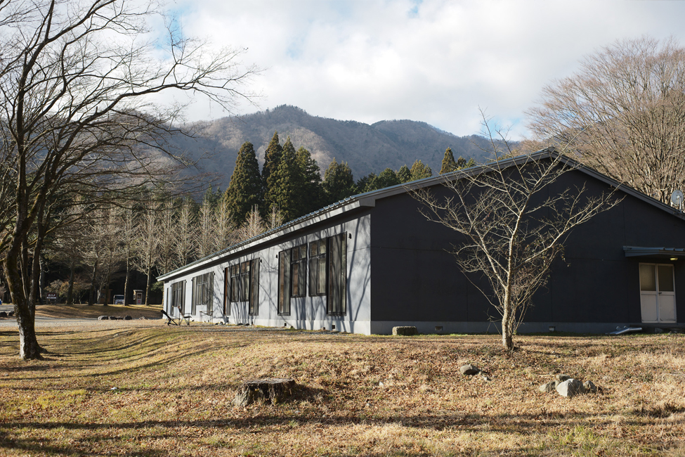 毛無山荘